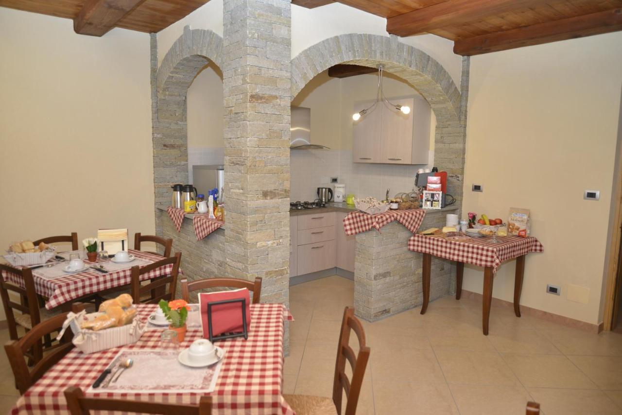 Agriturismo Ai Pruesot Bagnolo Piemonte Exteriér fotografie
